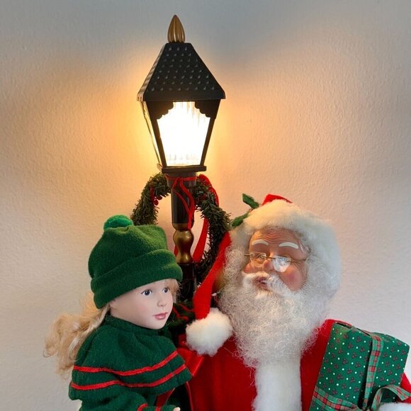 1993 Vintage Santa Lighted Lamp Post Christmas 36" Tall With Cats Music Box - Picture 8 of 17